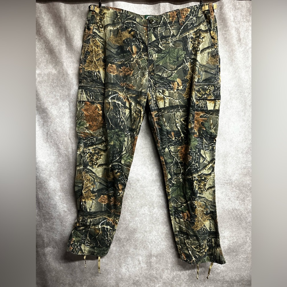 Cabela’s hunting pants. 40 Reg.